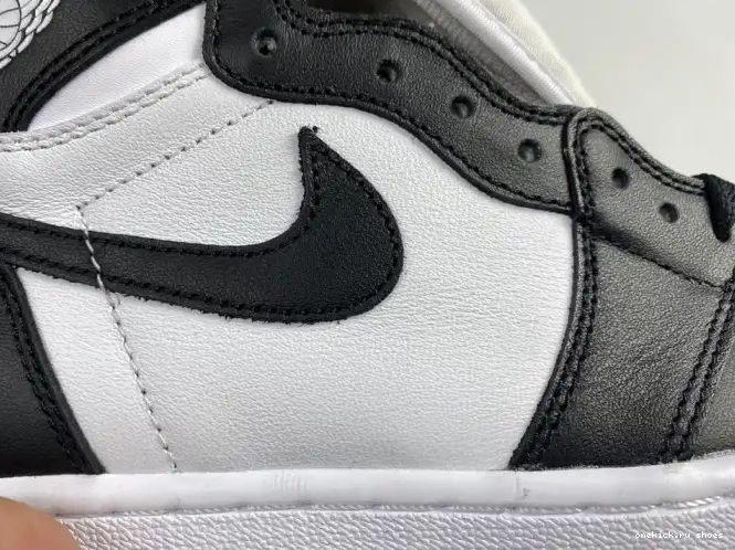 Cheap (2014) Retro Jordan Black White 555088-010 Air 1 0429